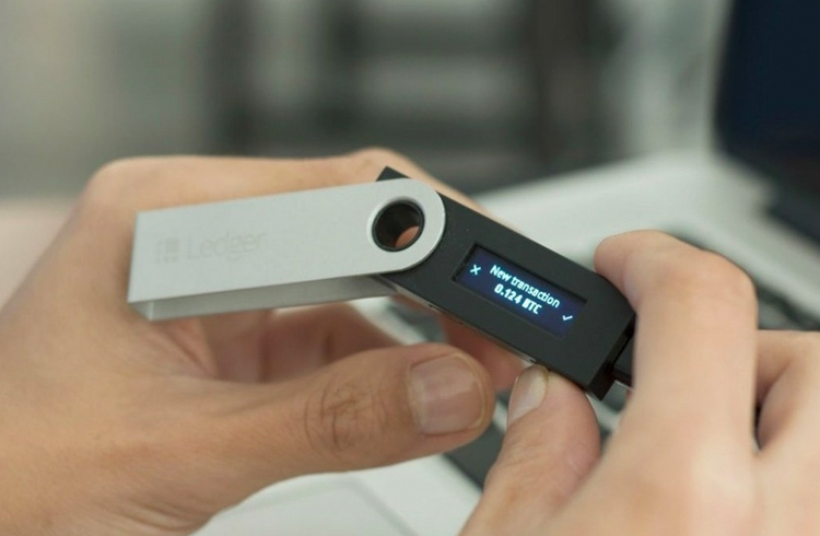 Nova Ledger Nano S E Testada E Avaliada Por Portal De Noticias Internacional Nova Ledger Nano S E Testada E Avaliada Por Portal De Noticias Internacional