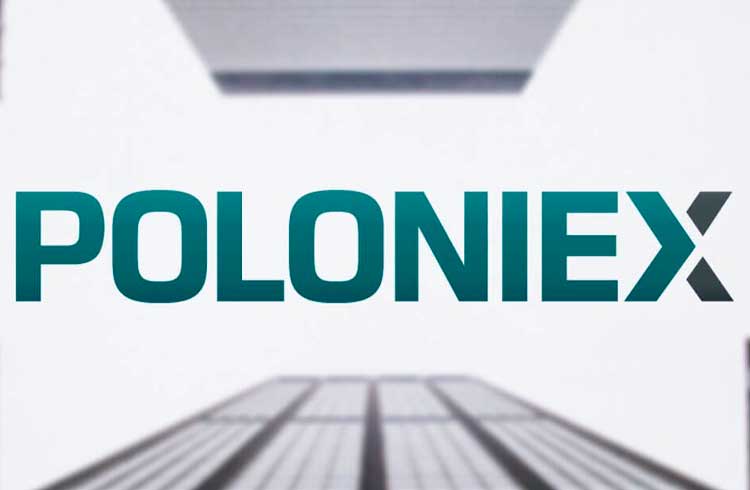 Poloniex anuncia revisão de termos de uso e suspensão de serviço em vários países