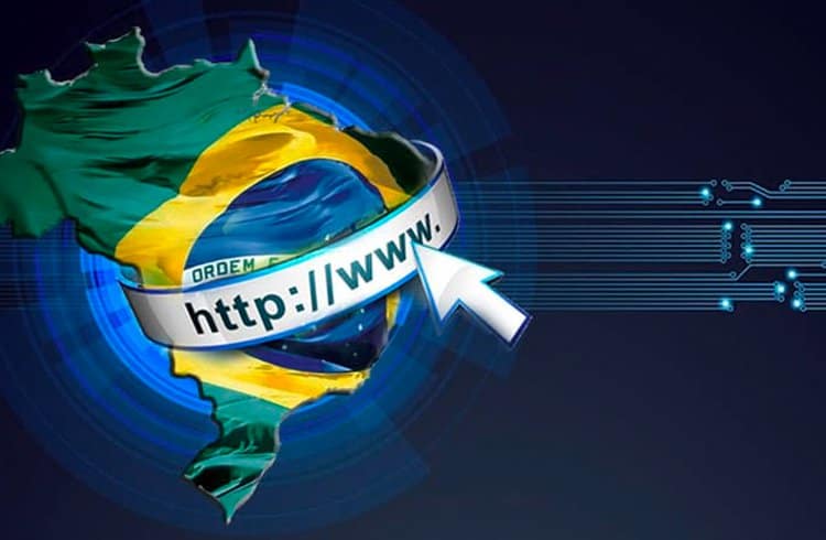 Internet transforma a forma de investir dos brasileiros