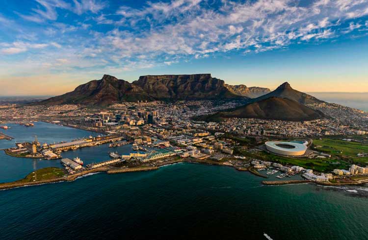 Suposta pirâmide de Bitcoin pode estar arrecadando US$135 mil por dia na África do Sul