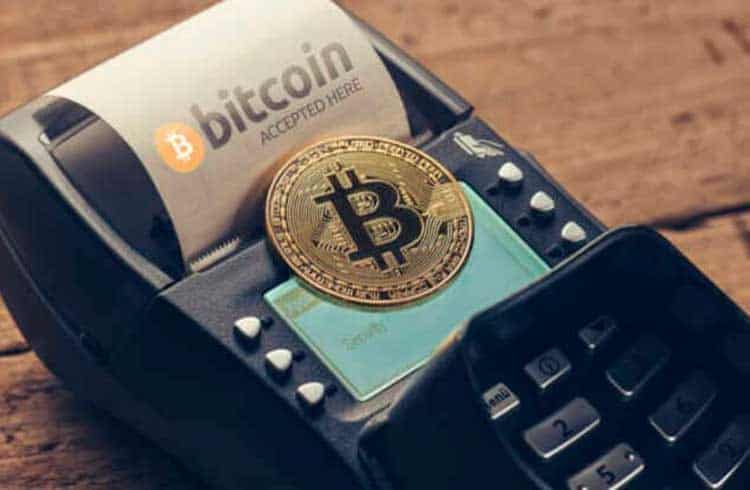 Mais cidades no mundo estão aceitando criptomoedas em serviços públicos