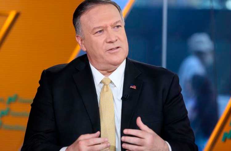 Secretário de Estado dos EUA Mike Pompeo fala sobre regulação de Bitcoin em entrevista