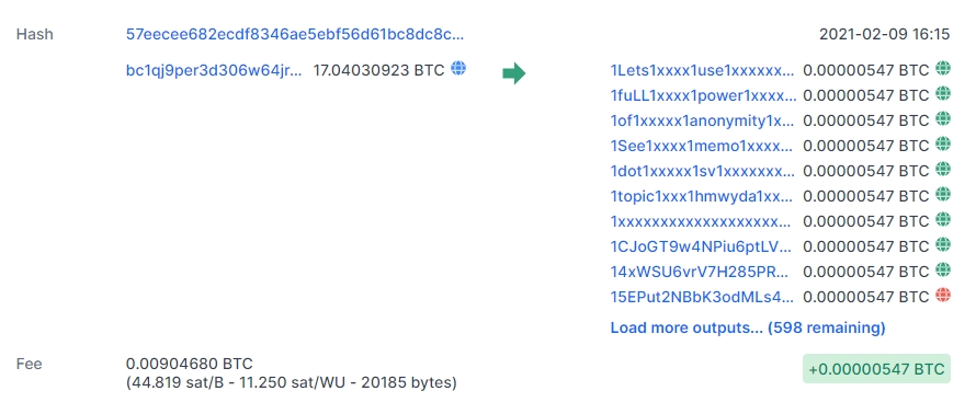 Transação típica de dusting attack. Fonte: Blockchain.info Transação típica de dusting attack. Fonte: Blockchain.info